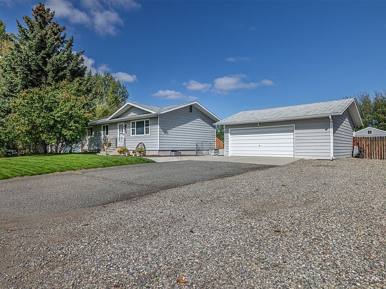 1616 Kelly Rd photo 4
