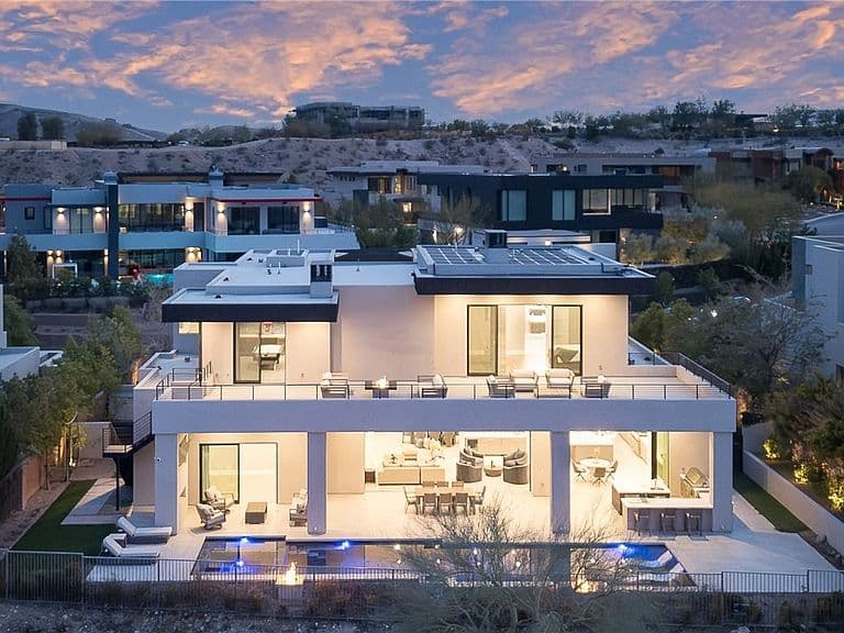 8 Sun Glow Ln photo 3
