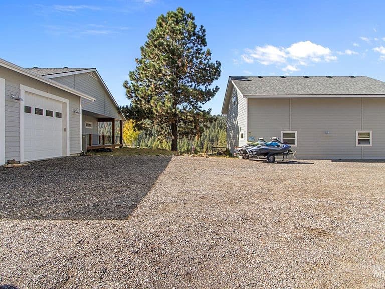 111 Swan Ln photo 5