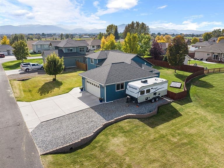 3818 Timothy Ln photo 3