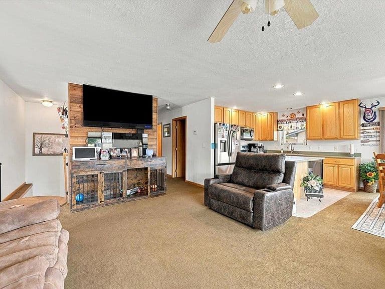 3506 Roughlock Ln photo 5
