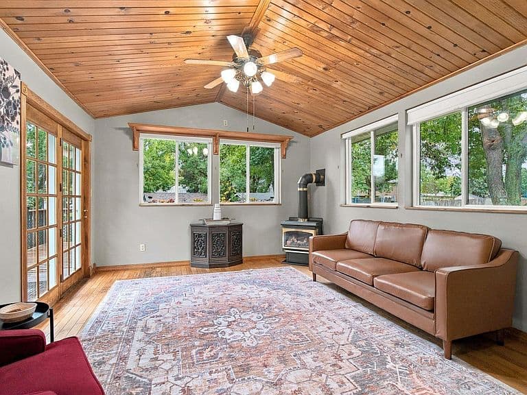 6219 W Coughran Ct photo 2