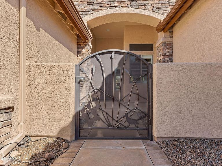 39665 S Winding Trail Dr photo 3