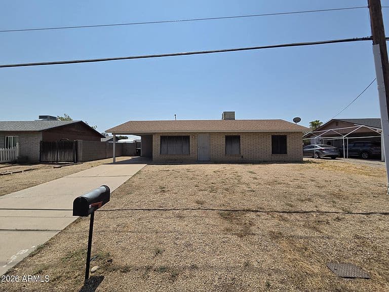 3321 W GROVERS Avenue photo 1