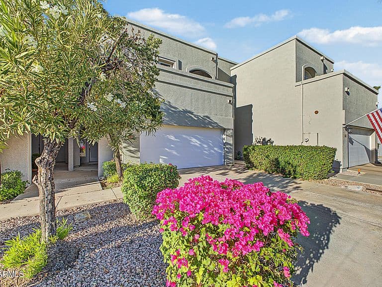 1326 W CORAL REEF Drive photo 3
