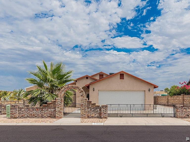 12650 E 46th St photo 1