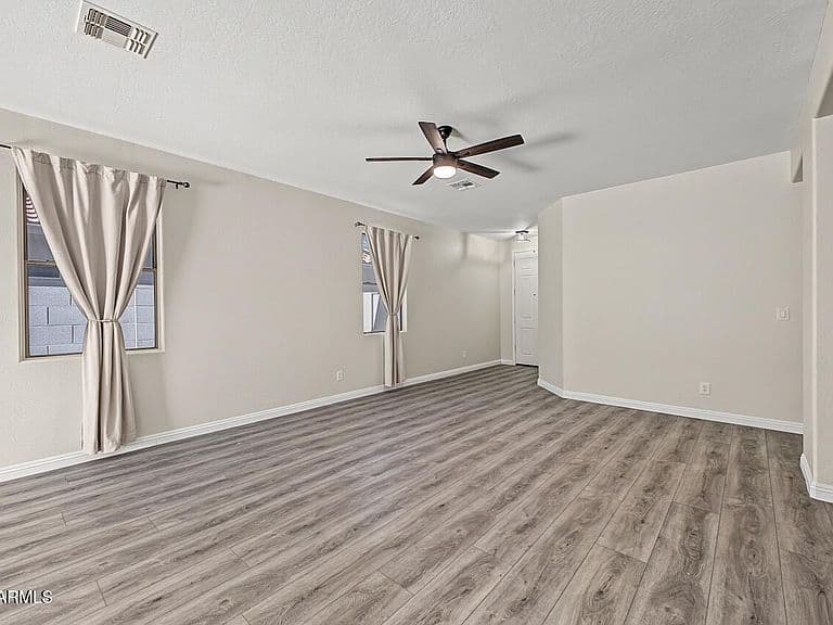 1851 W KURALT Drive photo 5