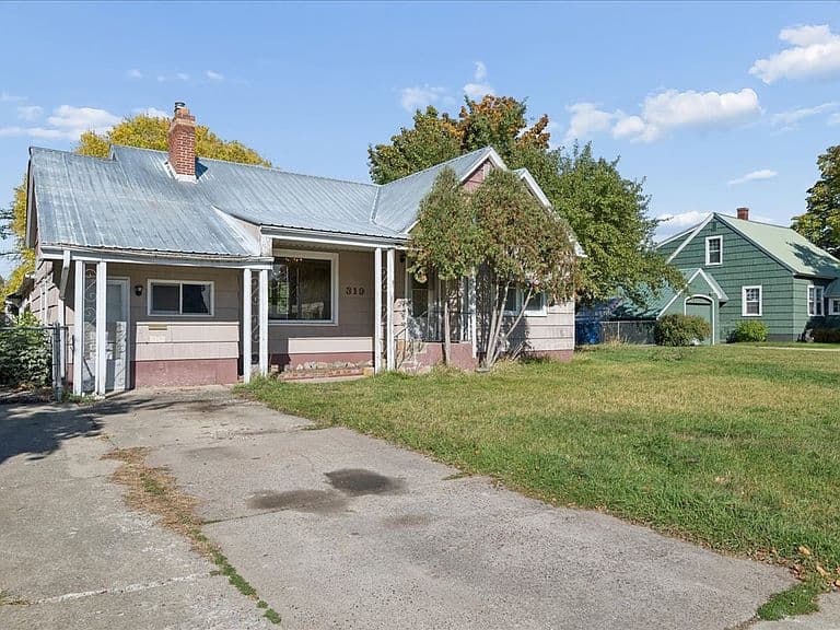 319 E California St photo 2