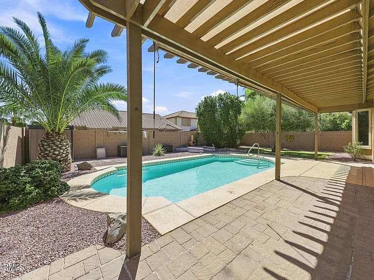 18019 W WESTPARK Boulevard photo 4