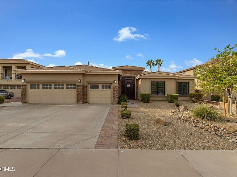 15128 W ELM Street photo 1