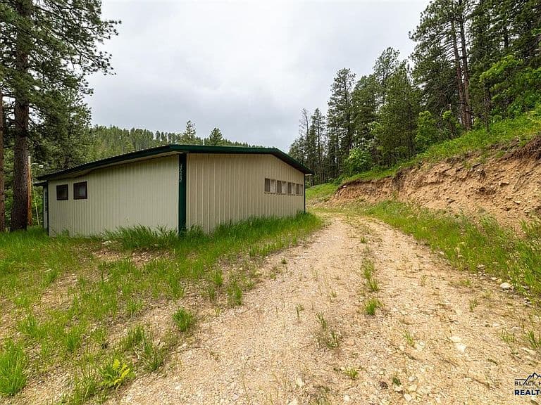 20575 Whitewood Creek Rd photo 3