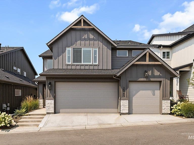 2543 S Via Privada Ln photo 4