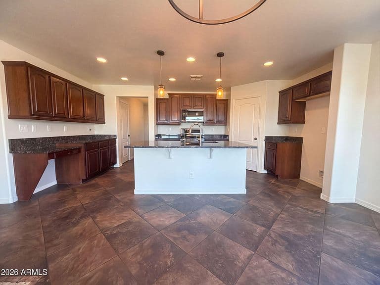 859 W DESERT SEASONS Drive photo 2
