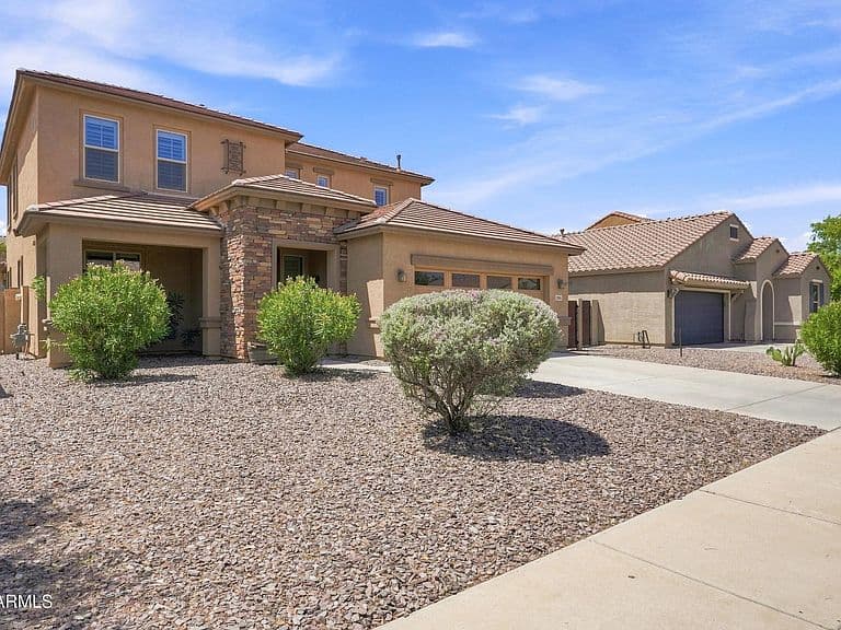 2905 E MEADOWVIEW Drive photo 3