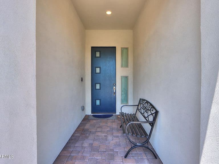 1180 E Cherrywood Place photo 2