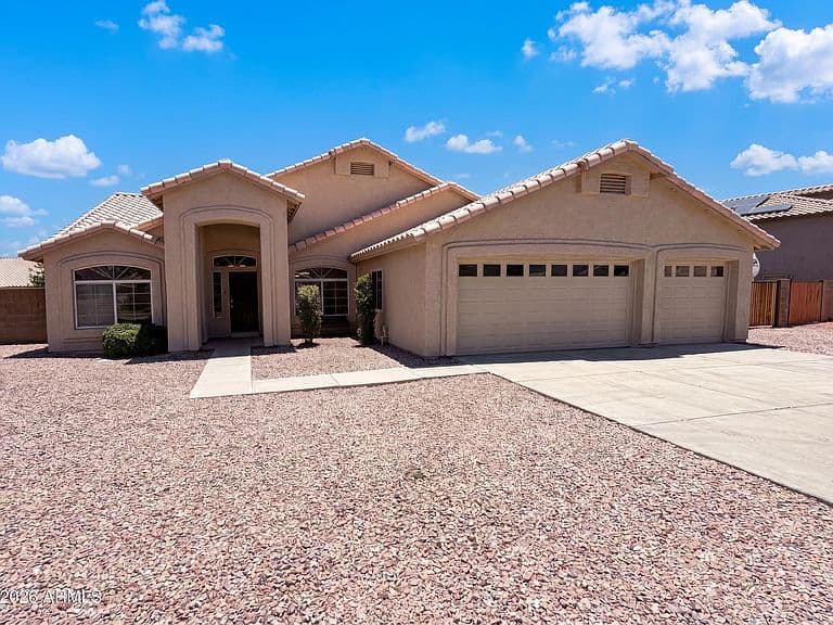 8421 W WILLOWBROOK Drive photo 1