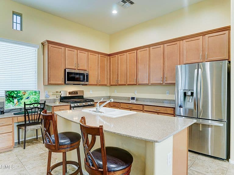 20930 W Sunrise Lane photo 5