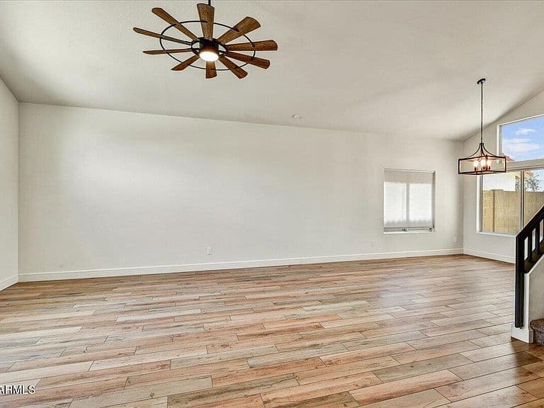 3845 E WINDSONG Drive photo 3