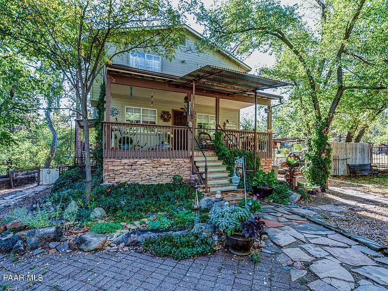 1800 Idylwild Rd photo 1