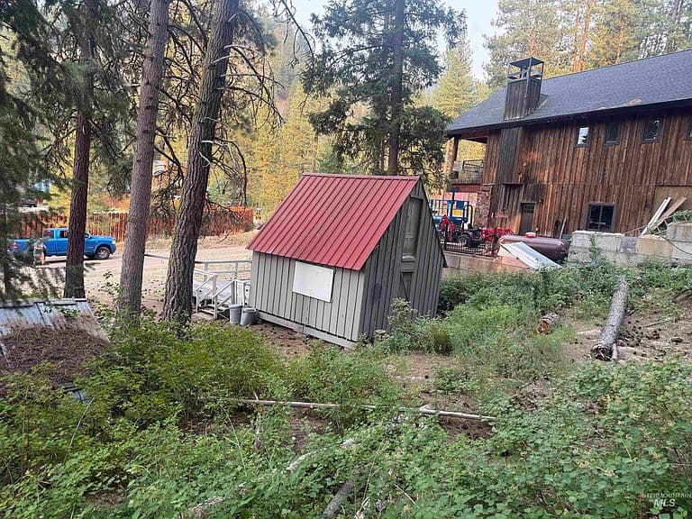1027 Grouse Creek Rd photo 4