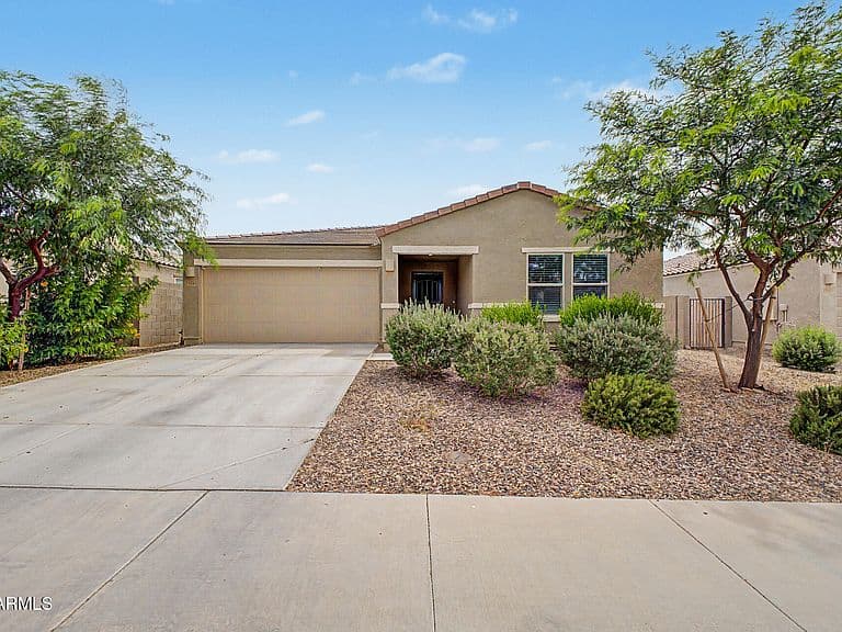18351 E DONATO Drive photo 1