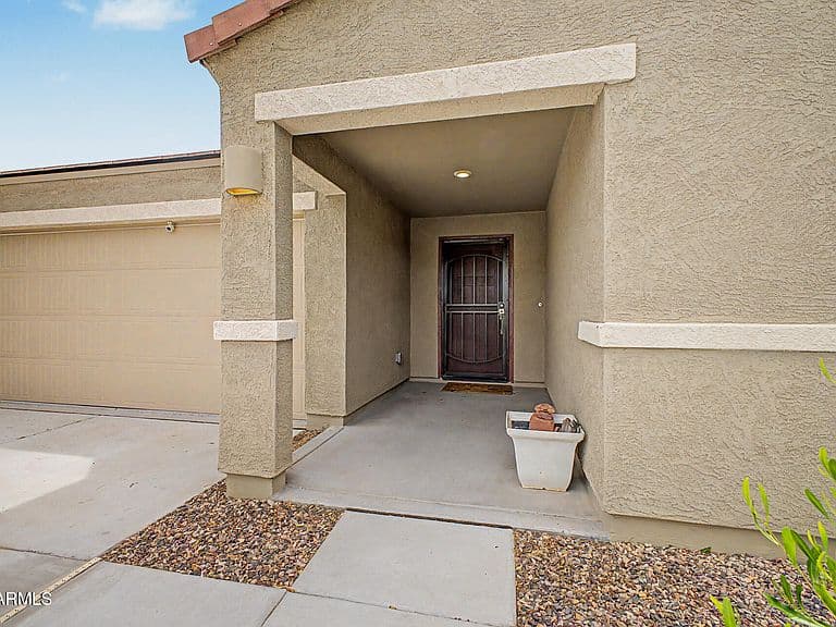 18351 E DONATO Drive photo 2