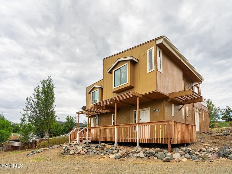 3700 N Starlight Dr photo 1