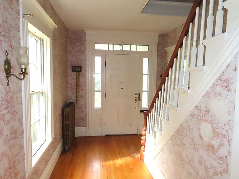 46 South Lincoln Street photo 5