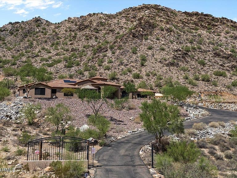 34026 N MESQUITE CANYON Trail photo 5