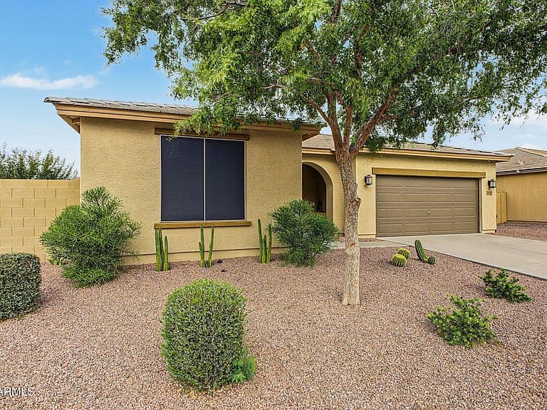 2060 W WRANGLER Way photo 1