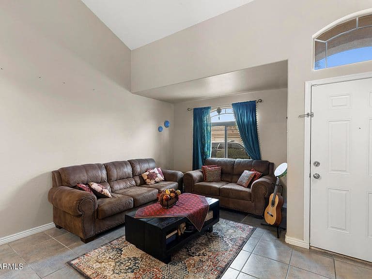 8508 W JOCELYN Terrace photo 5