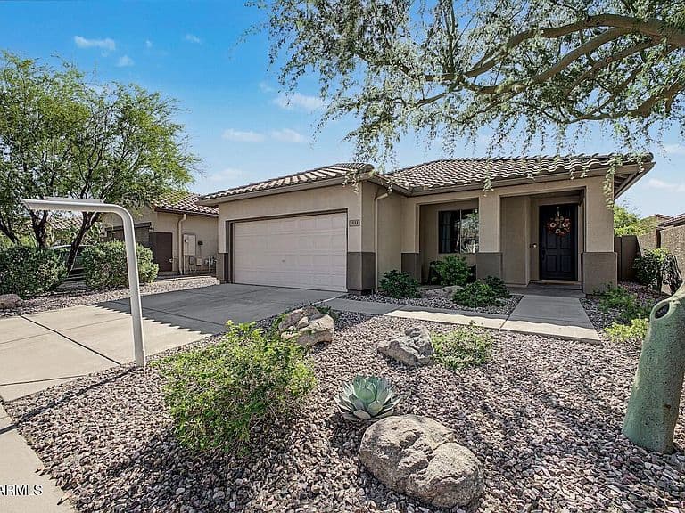 1851 W KURALT Drive photo 3