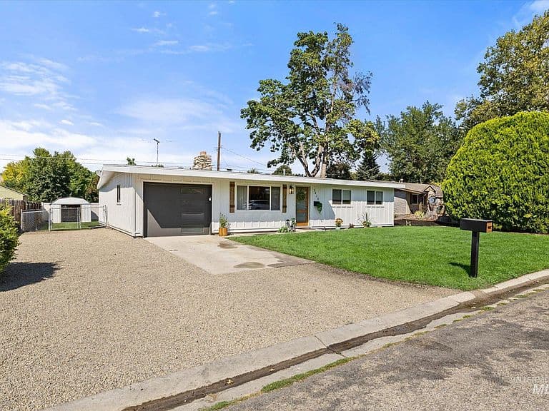 3420 W Sunset Ave photo 2