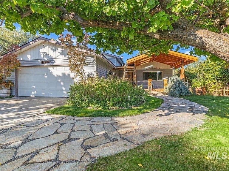 5239 S Latigo Dr photo 1
