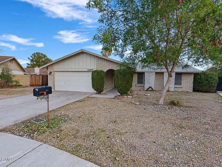 12605 N 42nd Avenue photo 2