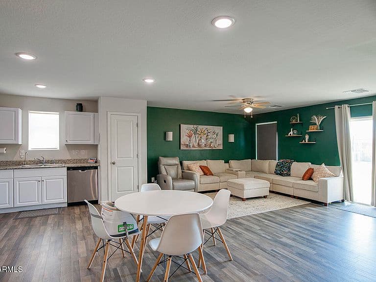 3540 N MATEO Drive photo 4