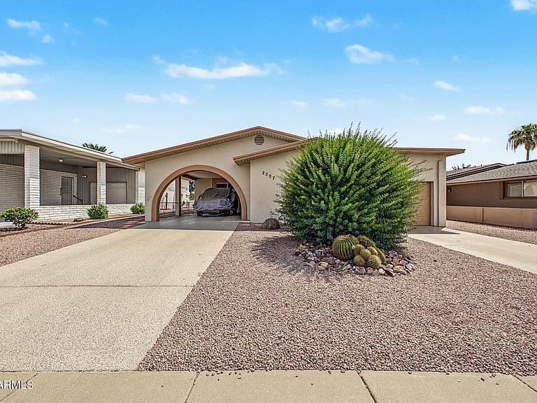 2307 N Lema Drive photo 2