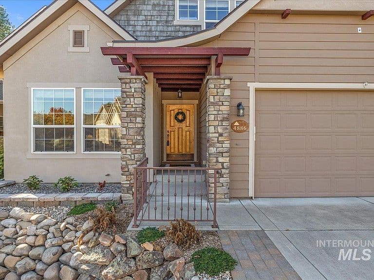 4886 N Ellicott Ln photo 3