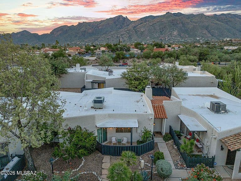 4551 E Paseo La Casita photo 1