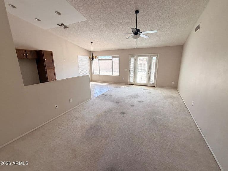 6877 S OAKMONT Drive photo 2