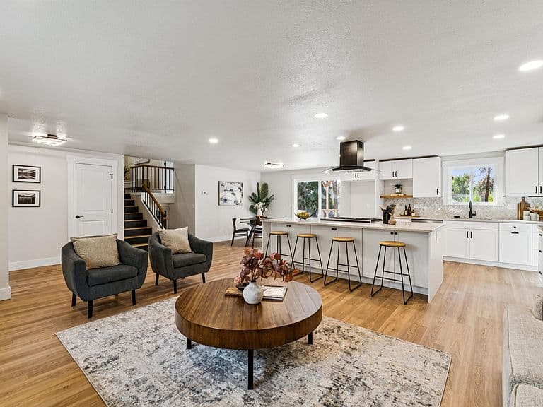 10435 W La Hontan Dr photo 4
