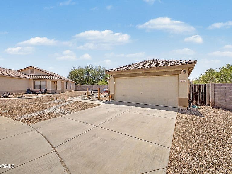 581 W JARDIN Loop photo 3