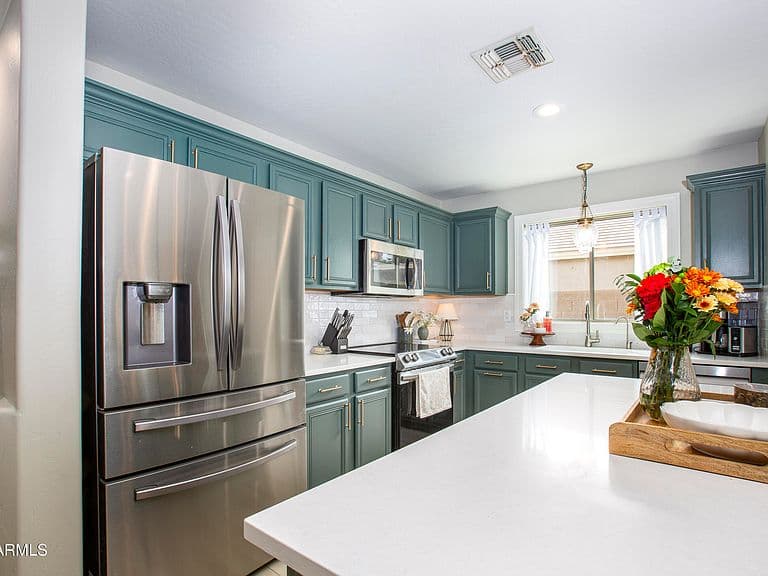 3820 S VELERO Street photo 5