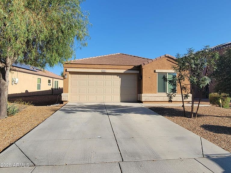 4661 E JADEITE Drive photo 1
