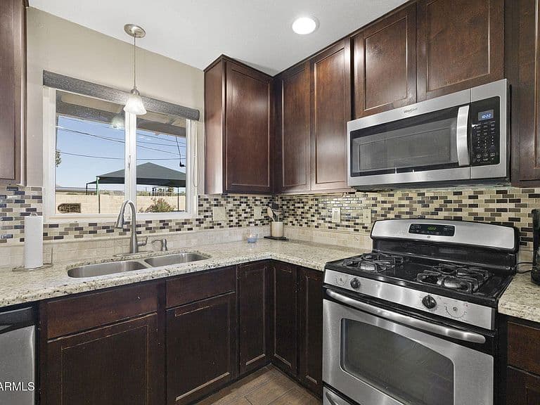 418 E ORCHID Lane photo 2