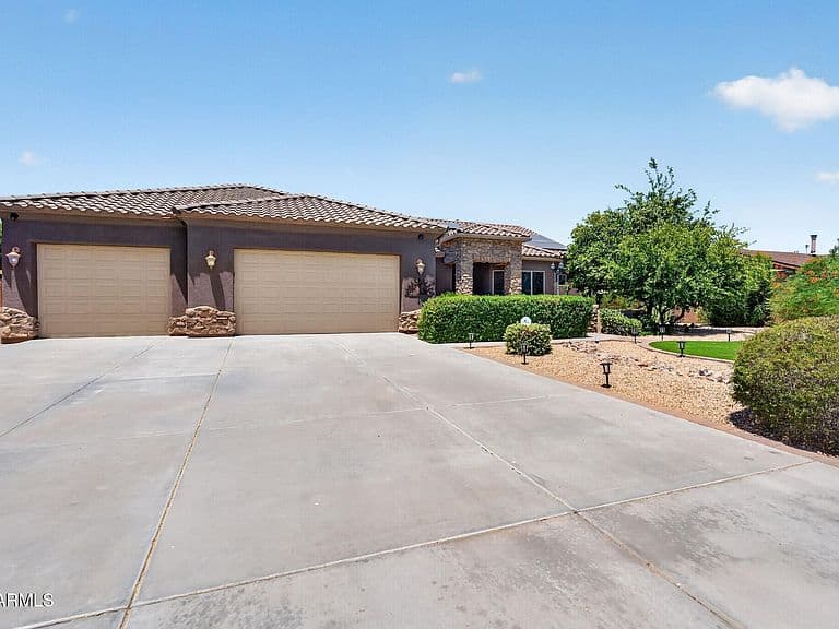 3638 E TIERRA BUENA Lane photo 3