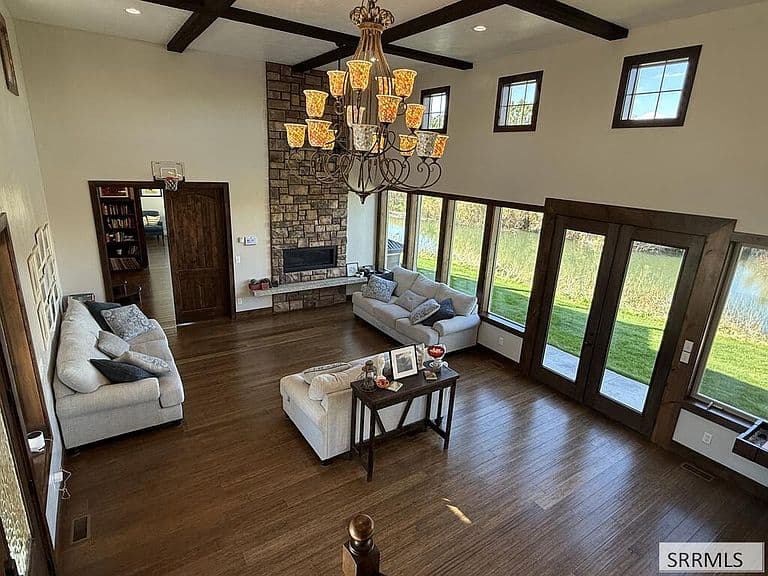 3654 Cottonwood Dr photo 3