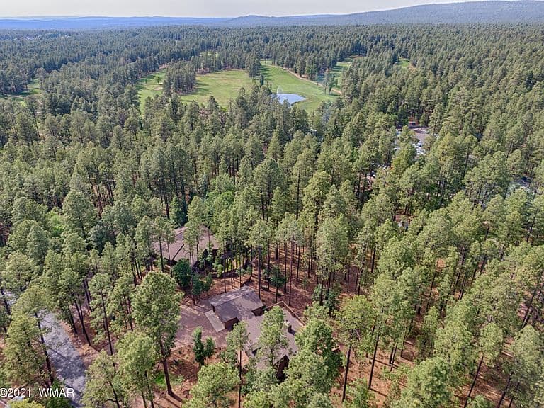 3680 Woodpecker Ln photo 3