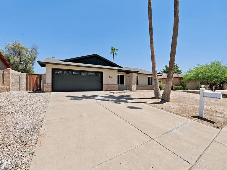 4638 E LA PUENTE Avenue photo 4
