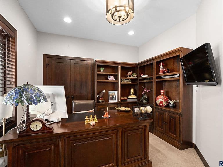 2201 W Sleigh Creek Trl photo 4